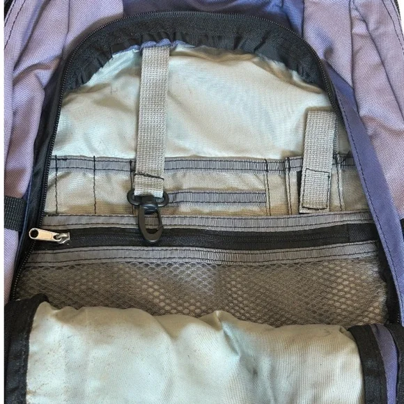 SOLD ❤️ - Picture 12 of 16